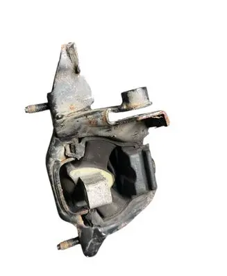 Volkswagen Polo IV 9N3 Engine mount bracket 6Q0199555