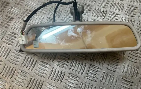 Rear view mirror (interior)