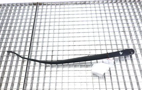 Hyundai ix35 Front wiper blade arm