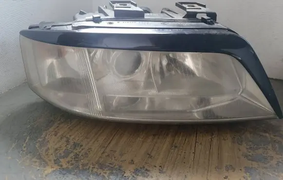 Audi A6 S6 C5 4B Headlight/headlamp 14847400 279402 44124ABS