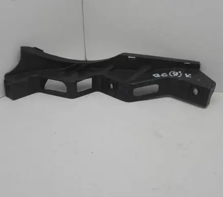 Volkswagen PASSAT B6 Front bumper mounting bracket 3C0807889