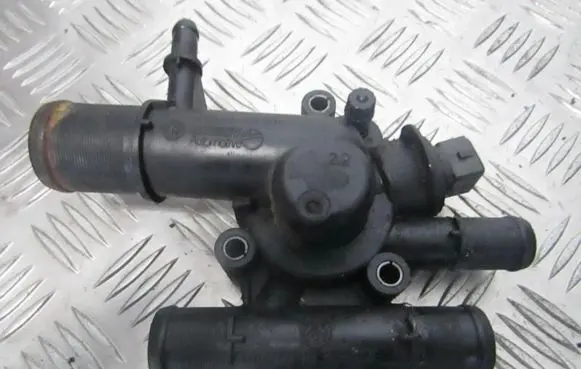 Renault Megane II Engine coolant pipe/hose