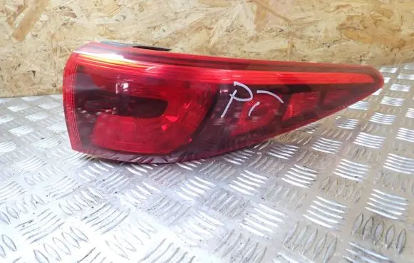 KIA Sportage Rear/tail lights 92402F10