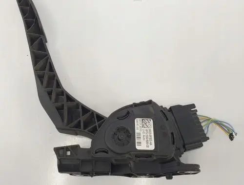 Jaguar XF X250 Accelerator throttle pedal 9X239F832AA