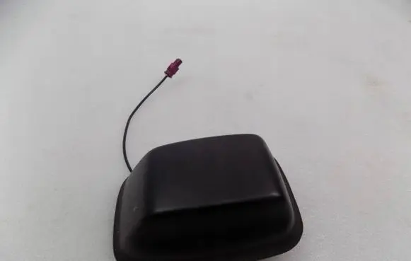 Volkswagen Transporter - Caravelle T6 Radio antenna 7LA035507