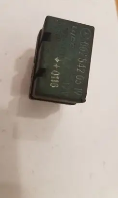 Mercedes-Benz C W203 Other relay 0025420319