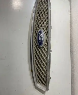 Ford Galaxy Front grill 7M5853653A 4M218151