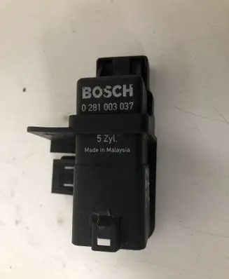 Volvo S80 Glow plug pre-heat relay 0281003037