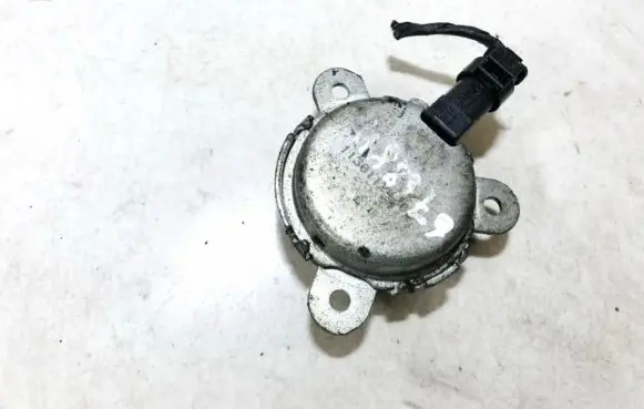 Ford Focus Camshaft vanos timing valve cm5g6m280fa 301124903