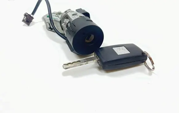 Citroen C4 I Picasso Ignition lock 9663123380 N6502455