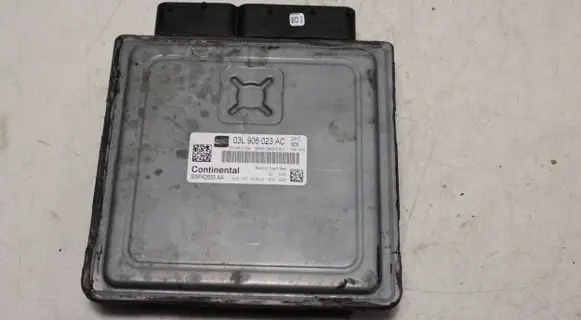 Seat Altea XL Engine control unit/module 03L906023GG 03L906023AC 5WP42833AA