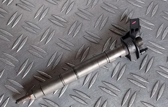 Audi A6 S6 C6 4F Fuel injector 0445115039 059130277AC