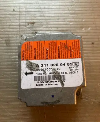 Mercedes-Benz E W211 Airbag control unit/module A2118209485 500410050072 D6V4K05A27C
