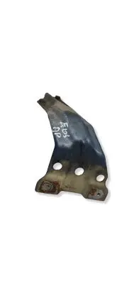 Volkswagen Eos Fender mounting bracket 1Q0821136