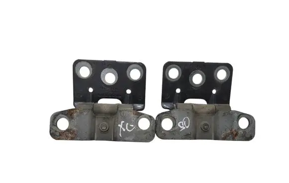 Volvo XC90 Tailgate/trunk/boot hinge 30674732