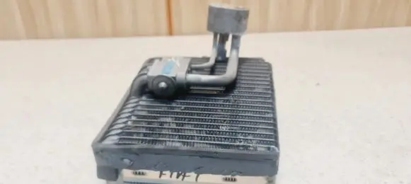 Air conditioning (A/C) radiator (interior)