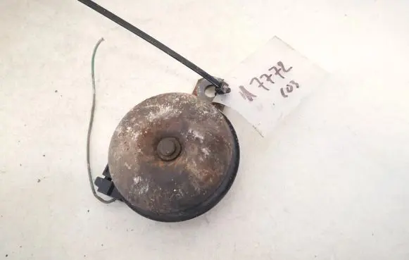 Toyota Avensis Verso Horn signal