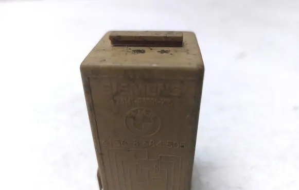 BMW 5 E60 E61 Other relay 8384505