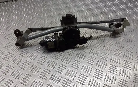 Volkswagen Polo Front wiper linkage and motor 6Q1955113A