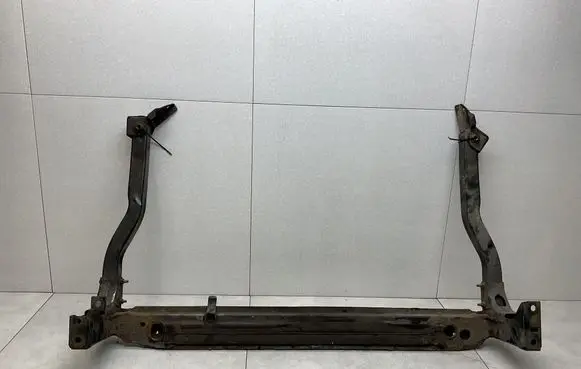 Ford Kuga II Bottom radiator support slam panel 