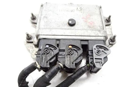 Nissan Qashqai Engine control unit/module MEC93620