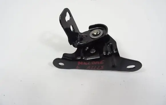 Mazda 6 Rear seat cable / handle 