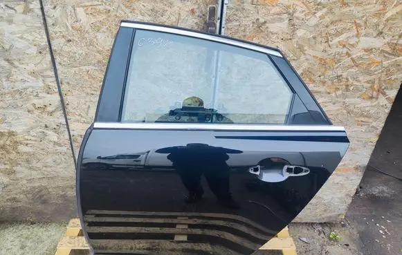 Jaguar XJ X351 Rear door