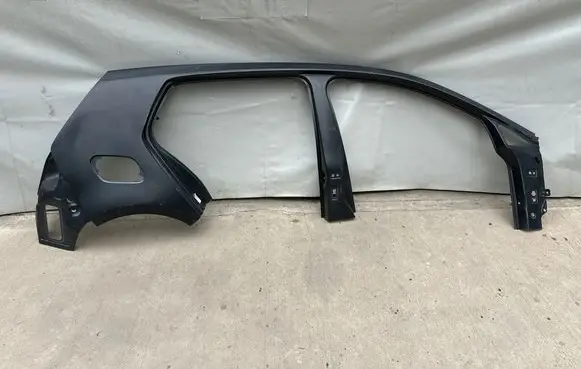 Volkswagen Golf VII Rear quarter panel 5G4809052 5G4809606D