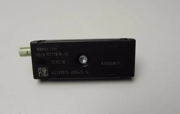 BMW 2 F22 F23 Aerial antenna amplifier 9277818 U145