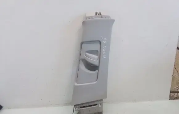 Toyota Auris 150 (B) pillar trim (top) 6241002070