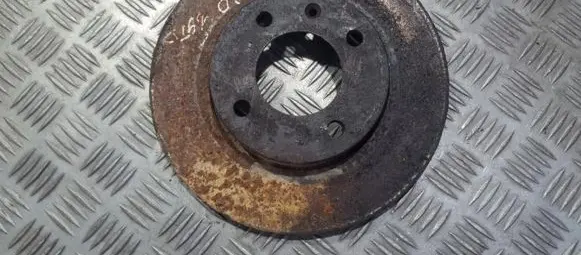 Volkswagen Golf III Front brake disc