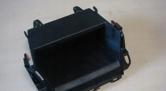 Suzuki Vitara (LY) Glove box central console 