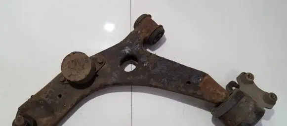 Mazda 5 Front lower control arm/wishbone