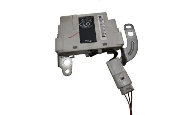Toyota Prius (XW20) Door central lock control unit/module 8999247010 626424000