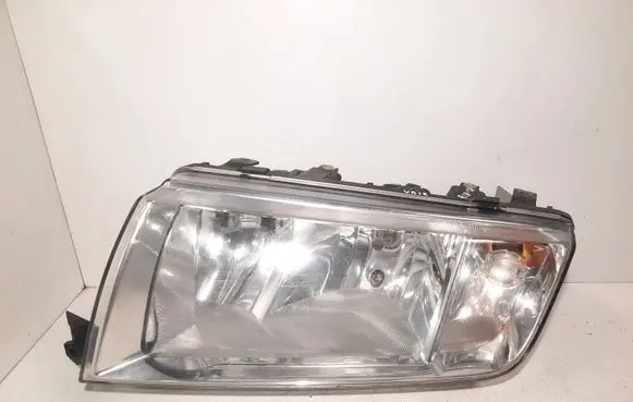 Skoda Fabia Mk2 (5J) Headlight/headlamp 246365