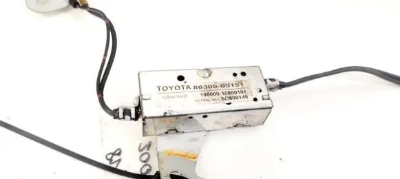 Toyota Avensis T250 Antenna control unit 8630005151 86300-05151