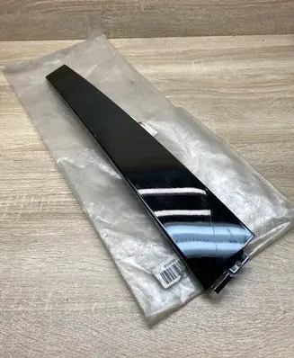 Volkswagen PASSAT B5.5 (B) Pillar trim (exterior) 3B0839901E