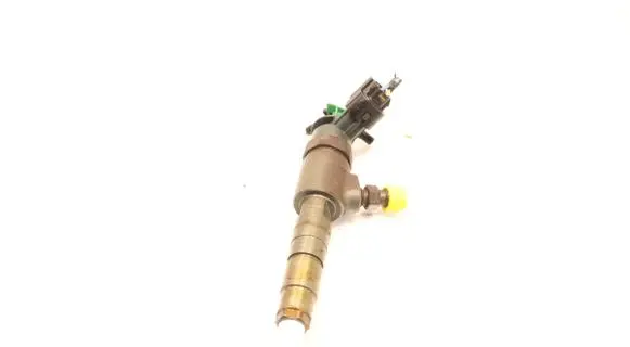 Fuel injector