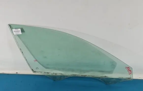Audi A4 S4 B9 8W Front door window glass four-door IMPRK1549235