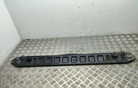 Volvo XC70 Bottom radiator support slam panel 
