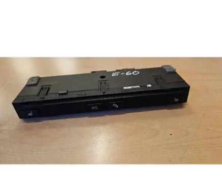 BMW 5 E60 E61 Seat heating switch 6952480 384141 13580363