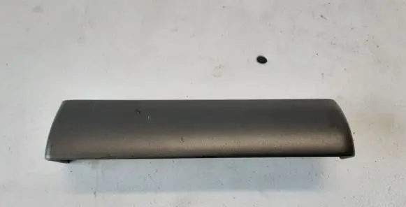 Opel Vectra C Dashboard glove box trim 230635620 9180755