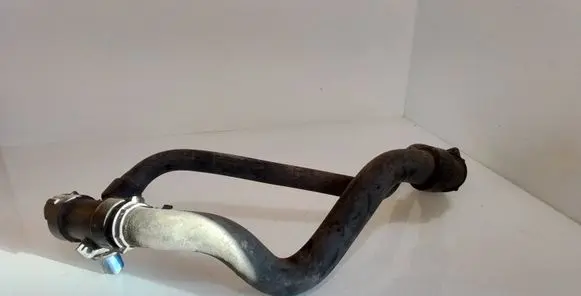 Audi A4 S4 B5 8D Engine coolant pipe/hose 4B0121049S