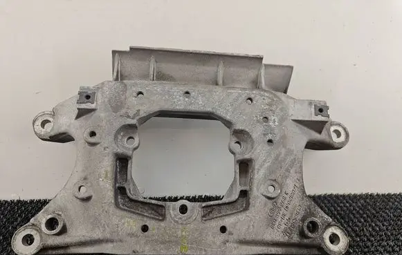 Audi A5 8T 8F Gearbox mounting bracket 8k0399268k