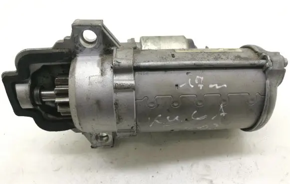 Ford Kuga II Starter motor GV6T11000AA