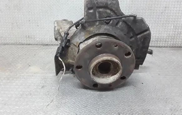 Fiat Ducato Front wheel hub spindle knuckle