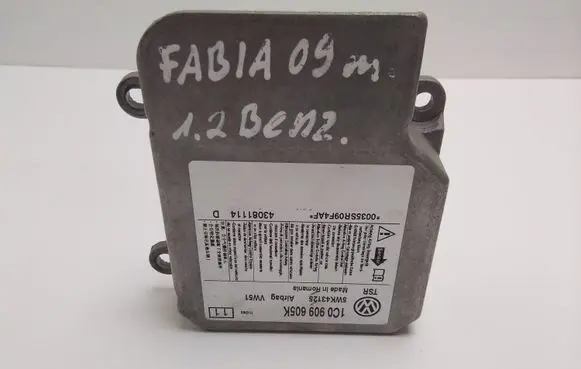 Skoda Fabia Mk2 (5J) Airbag control unit/module 5WK43125 1C0909605K