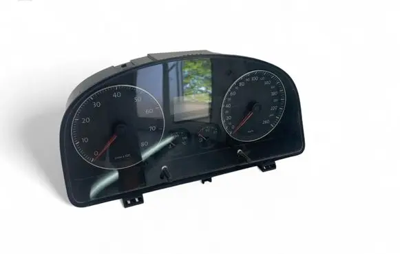 Speedometer (instrument cluster)