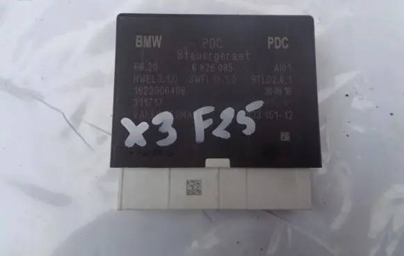 BMW X3 F25 Parking PDC control unit/module 6828085
