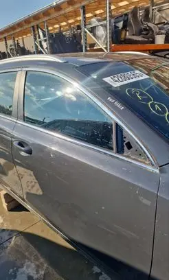 KIA Ceed Front door
